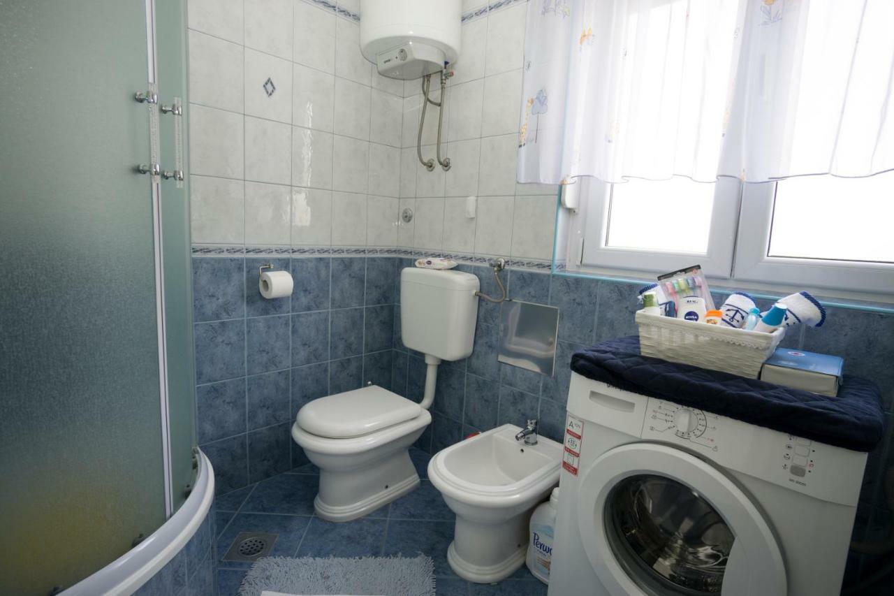 Apartman Barbi Lejlighed Split Eksteriør billede