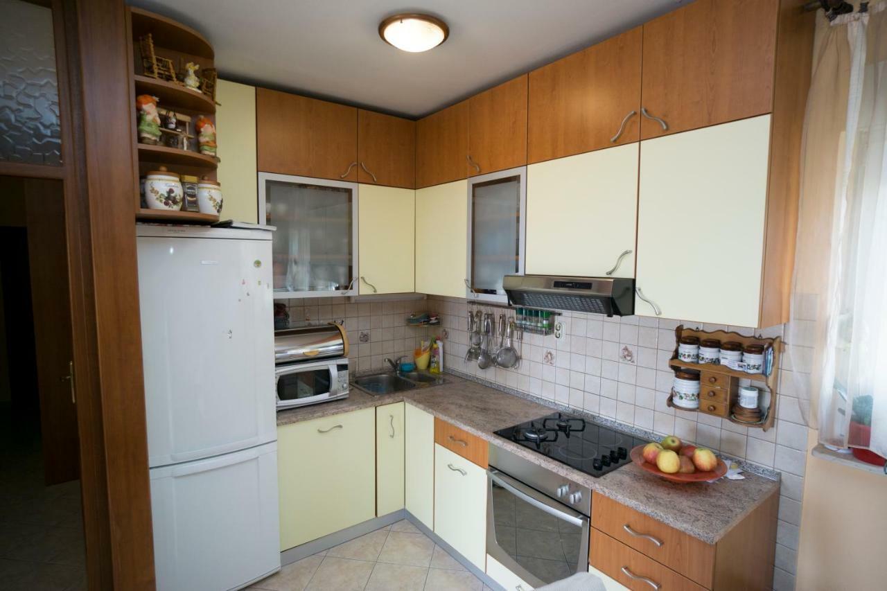 Apartman Barbi Lejlighed Split Eksteriør billede